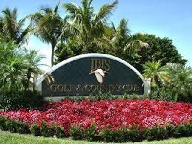 7684 Hummingbird Court, West Palm Beach, FL 33412