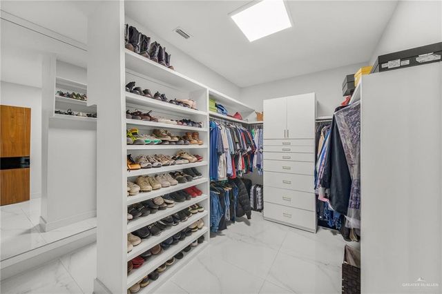 2805 Country Club Drive, Mission, TX 78572