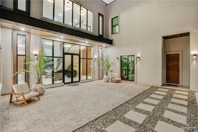 2805 Country Club Drive, Mission, TX 78572