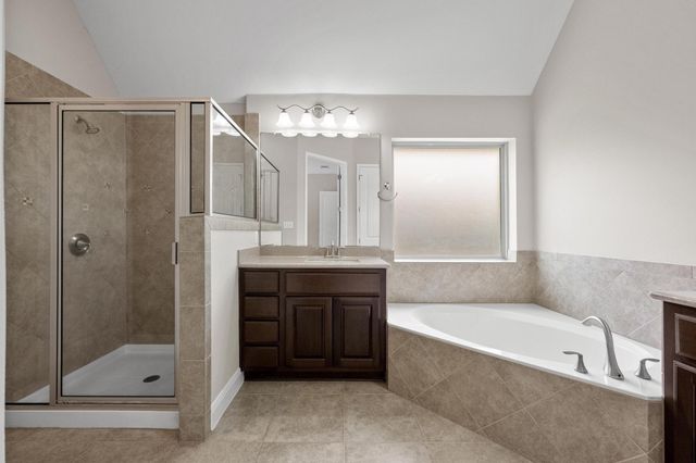 136 Firefall LN, Austin, TX 78737
