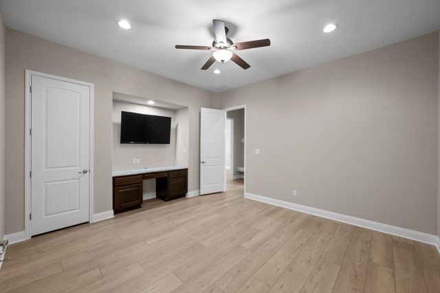 136 Firefall LN, Austin, TX 78737