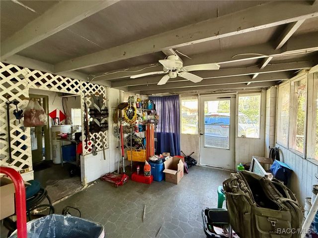939 NE 4th Avenue, Crystal River, FL 34428