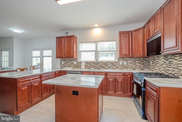 31 KINGLET DRIVE SOUTH S, Plainsboro, NJ 08536