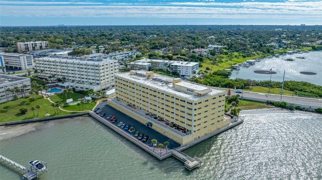 100 BLUFF VIEW DRIVE 105C, Belleair Bluffs, FL 33770