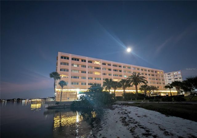 100 BLUFF VIEW DRIVE 105C, Belleair Bluffs, FL 33770