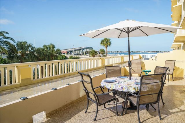 100 BLUFF VIEW DRIVE 105C, Belleair Bluffs, FL 33770