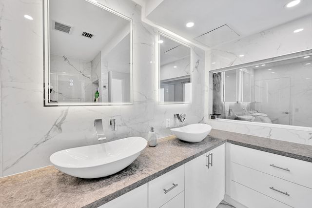 60 SW 13th Street 4013, Miami, FL 33130