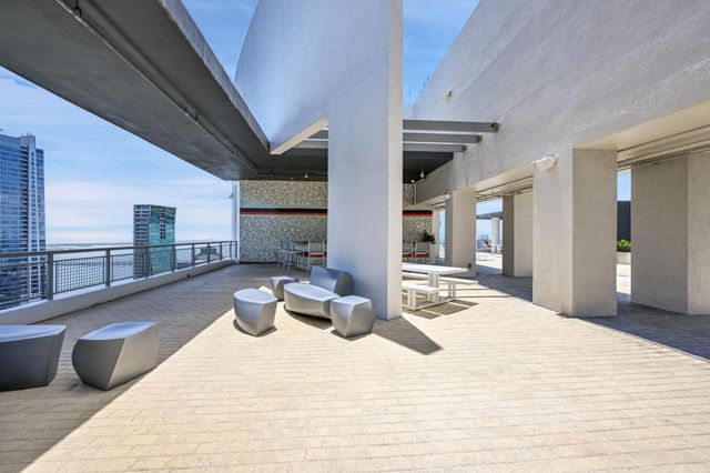 60 SW 13th Street 4013, Miami, FL 33130