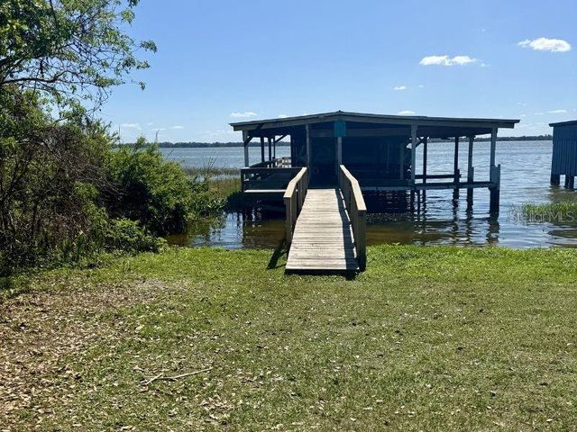 31227 TEMPLE AVENUE, Tavares, FL 32778