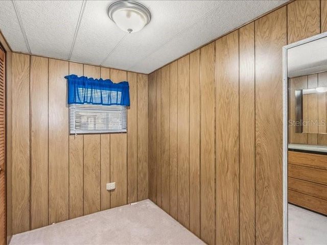 31227 TEMPLE AVENUE, Tavares, FL 32778