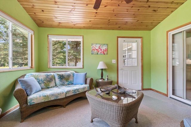 662 French Glen, Oregon, WI 53575