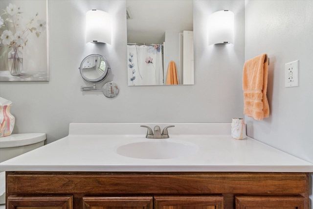 662 French Glen, Oregon, WI 53575