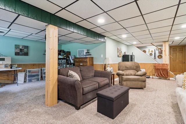 662 French Glen, Oregon, WI 53575