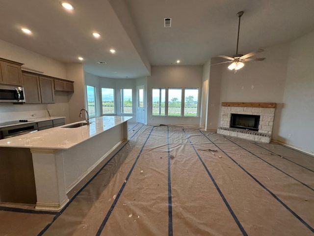 240 Horizon Road, Valley View, TX 76272