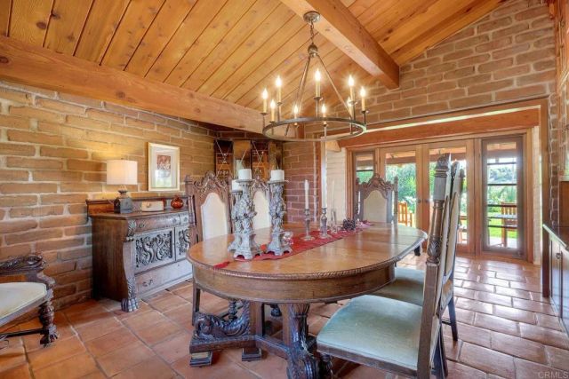 11105 Berry Road, Valley Center, CA 92082
