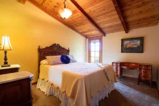 11105 Berry Road, Valley Center, CA 92082