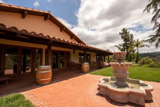 11105 Berry Road, Valley Center, CA 92082