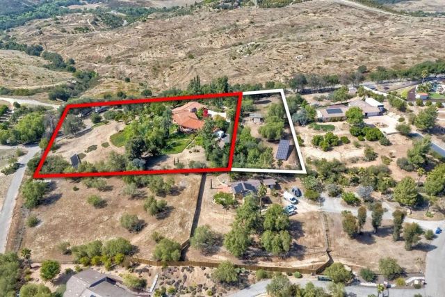 11105 Berry Road, Valley Center, CA 92082