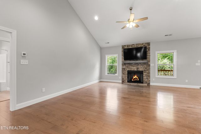 116 Wataga Lane, Loudon, TN 37774