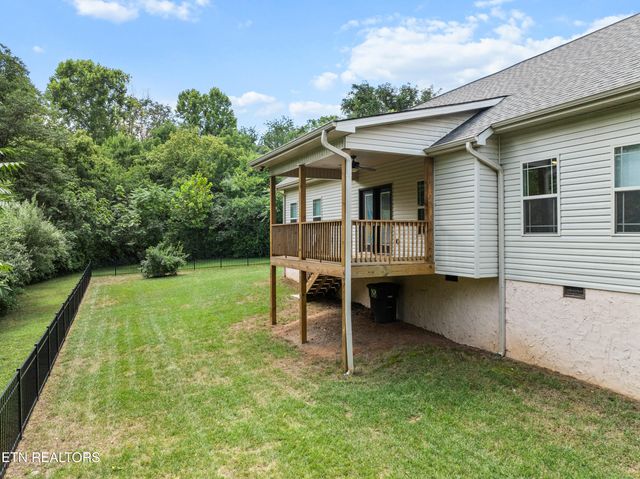 116 Wataga Lane, Loudon, TN 37774