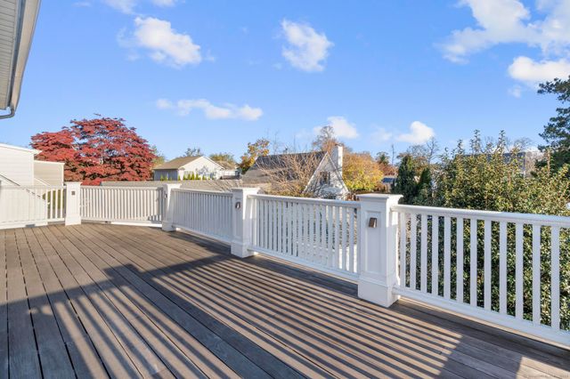 447 Reef Road, Fairfield, CT 06824