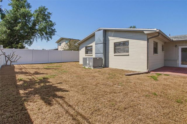 10299 110TH WAY, Largo, FL 33778