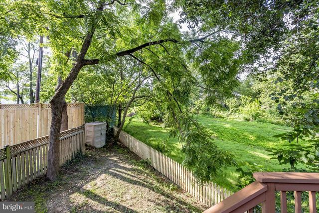 299 E RAYMOND AVE E, Alexandria, VA 22301
