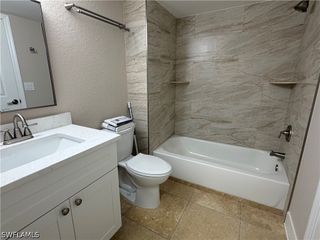 4680 Saint Croix LN 534, Naples, FL 34109