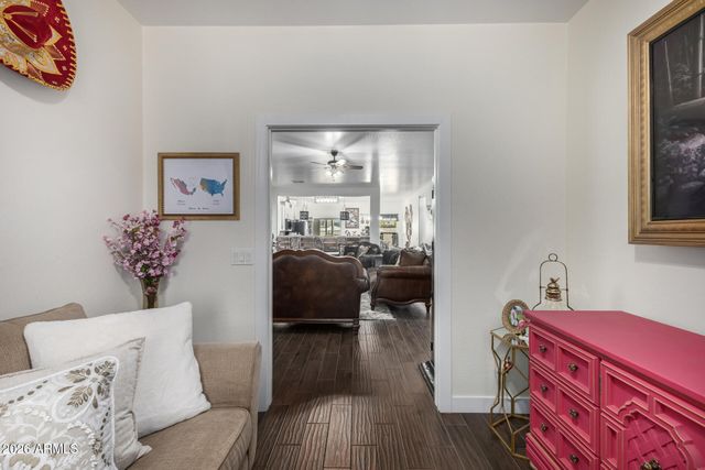 15250 W SHAW BUTTE Drive, Surprise, AZ 85379