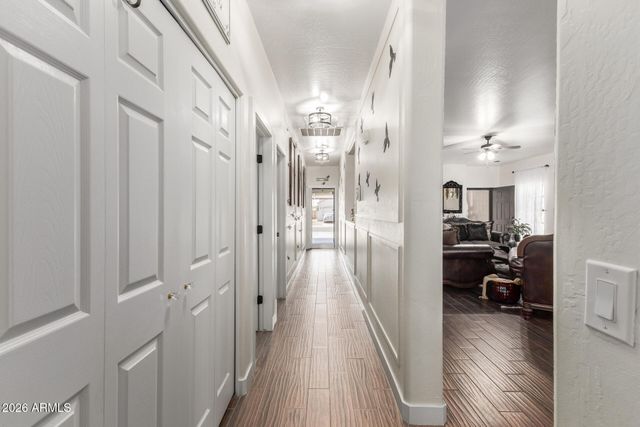 15250 W SHAW BUTTE Drive, Surprise, AZ 85379