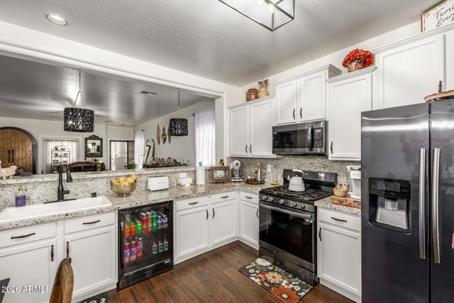 15250 W SHAW BUTTE Drive, Surprise, AZ 85379