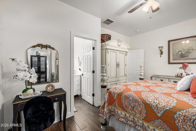 15250 W SHAW BUTTE Drive, Surprise, AZ 85379