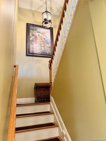 129 Maya Circle, Central Islip, NY 11722