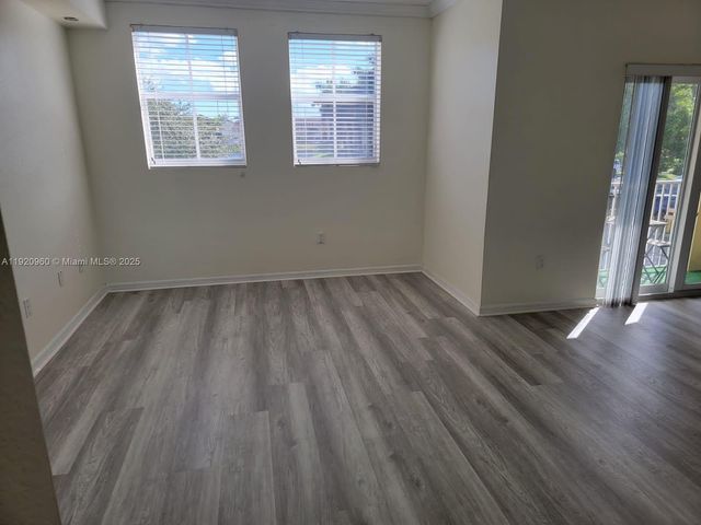 10870 NW 88th Ter 227, Doral, FL 33178