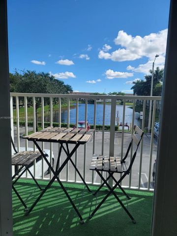 10870 NW 88th Ter 227, Doral, FL 33178