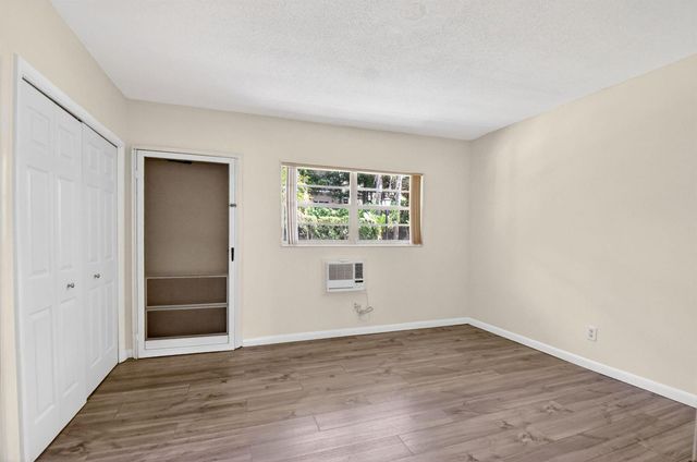 2420 S Federal Highway 0100, Boynton Beach, FL 33435