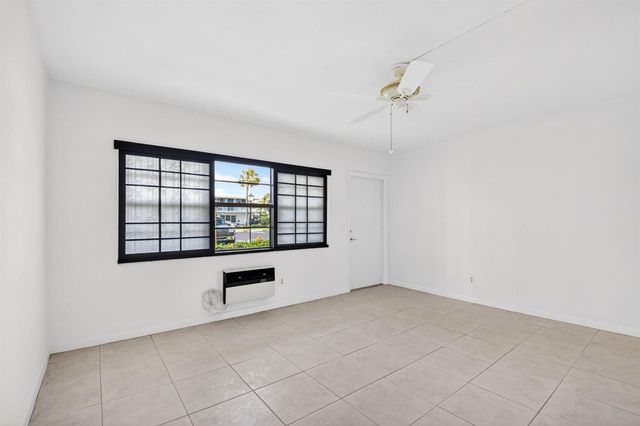 2420 S Federal Highway 0100, Boynton Beach, FL 33435