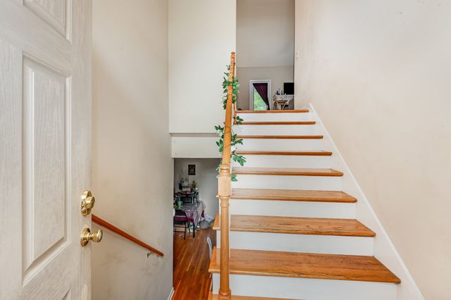 5112 W Oak Highland Dr, Antioch, TN 37013