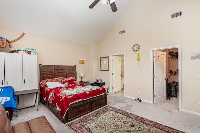 5112 W Oak Highland Dr, Antioch, TN 37013