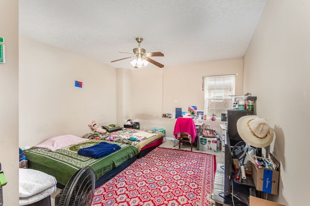 5112 W Oak Highland Dr, Antioch, TN 37013