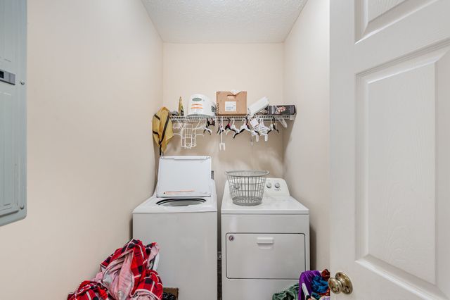 5112 W Oak Highland Dr, Antioch, TN 37013