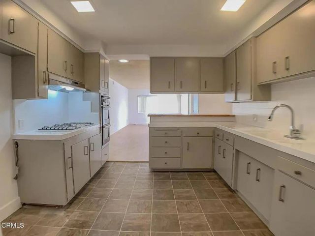 524 E Palm Avenue 4, Burbank, CA 91501