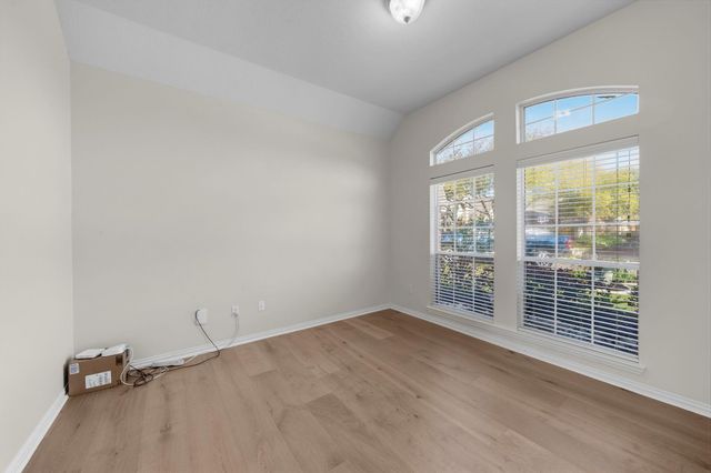 10103 Lazy Lagoon, Houston, TX 77065