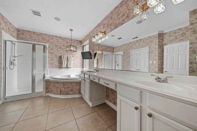 10103 Lazy Lagoon, Houston, TX 77065