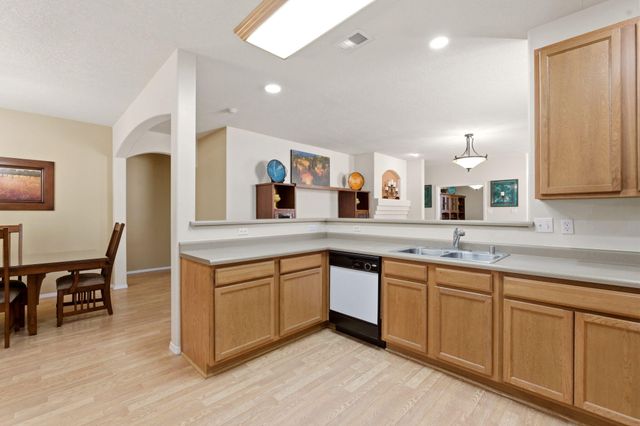 3420 Sun Mesa Street SW, Los Lunas, NM 87031