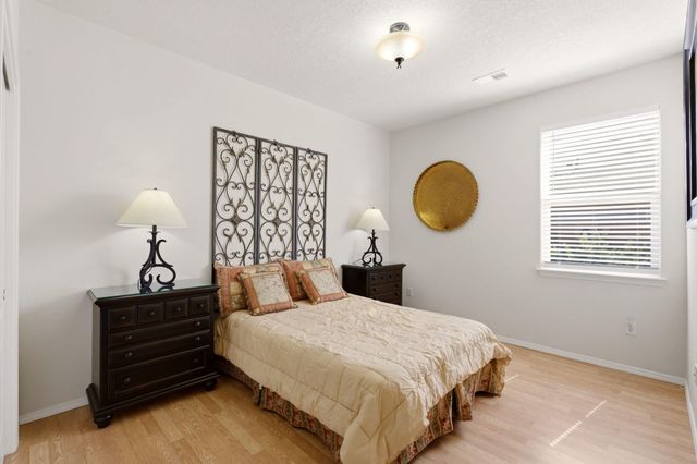 3420 Sun Mesa Street SW, Los Lunas, NM 87031