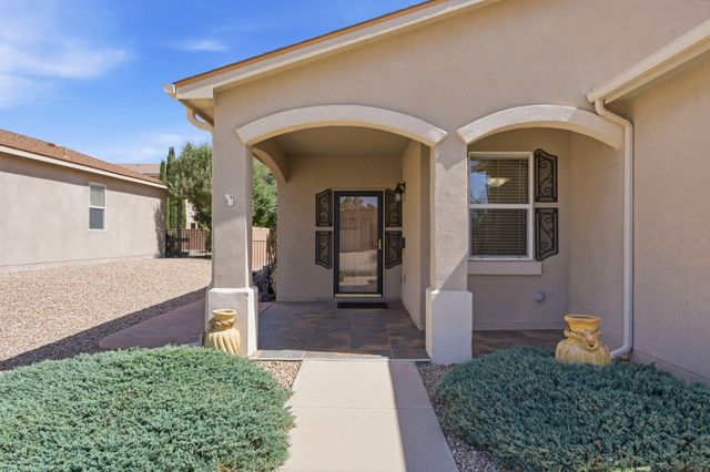 3420 Sun Mesa Street SW, Los Lunas, NM 87031