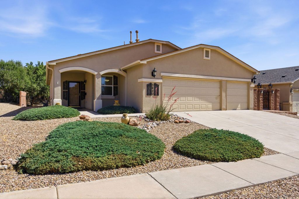 3420 Sun Mesa Street SW, Los Lunas, NM 87031