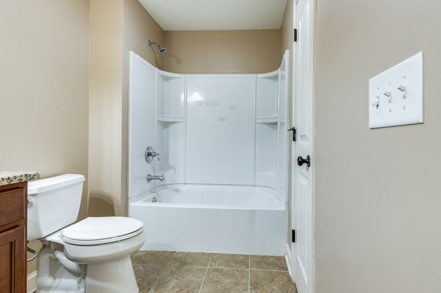 2040 Bungalow Dr, Thompsons Station, TN 37179