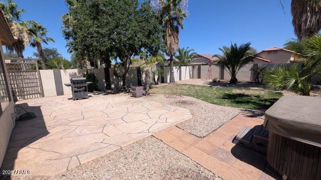 2640 E COWBOY COVE Trail, San Tan Valley, AZ 85143